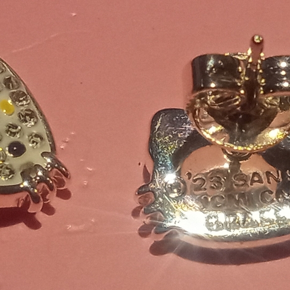 Pair of Authentic, Fine Silver Plated, Hello Kitty Earrings - Picture 2 of 5